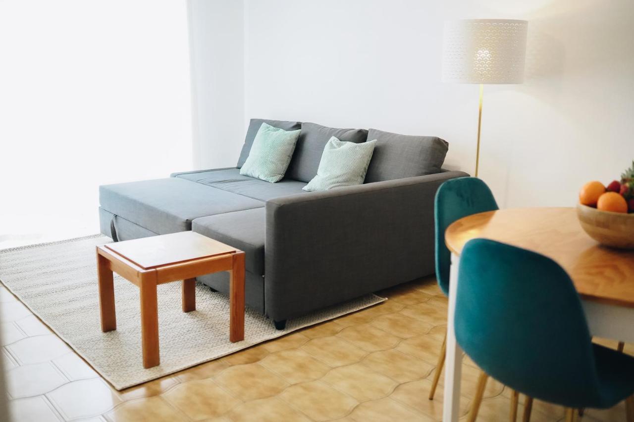 Appartamento Host Wise - Sweet & Sunny Flat - Ace Location Quarteira Esterno foto