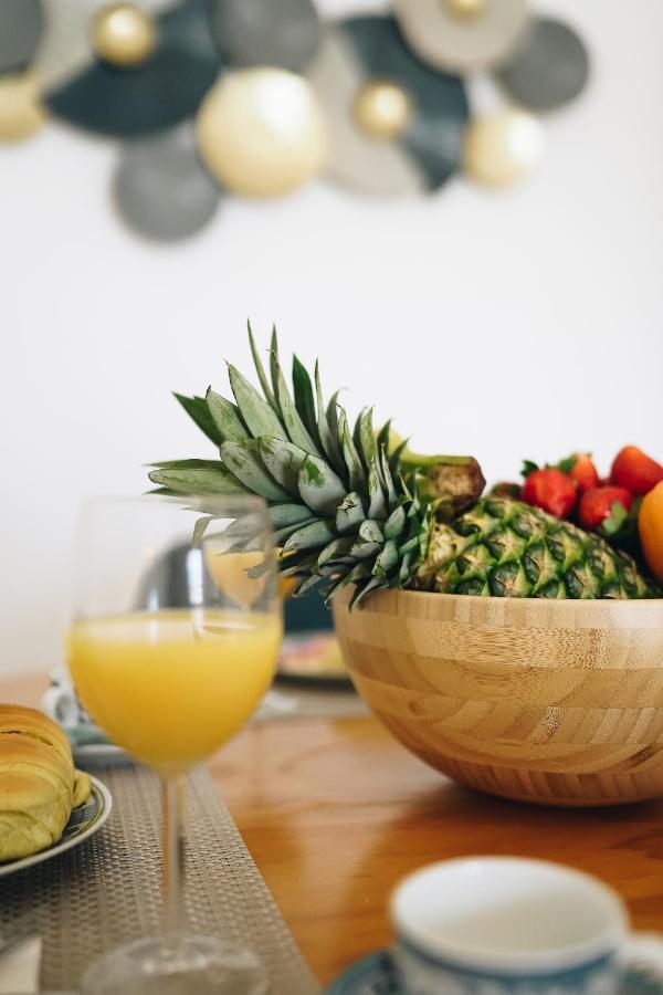 Appartamento Host Wise - Sweet & Sunny Flat - Ace Location Quarteira Esterno foto